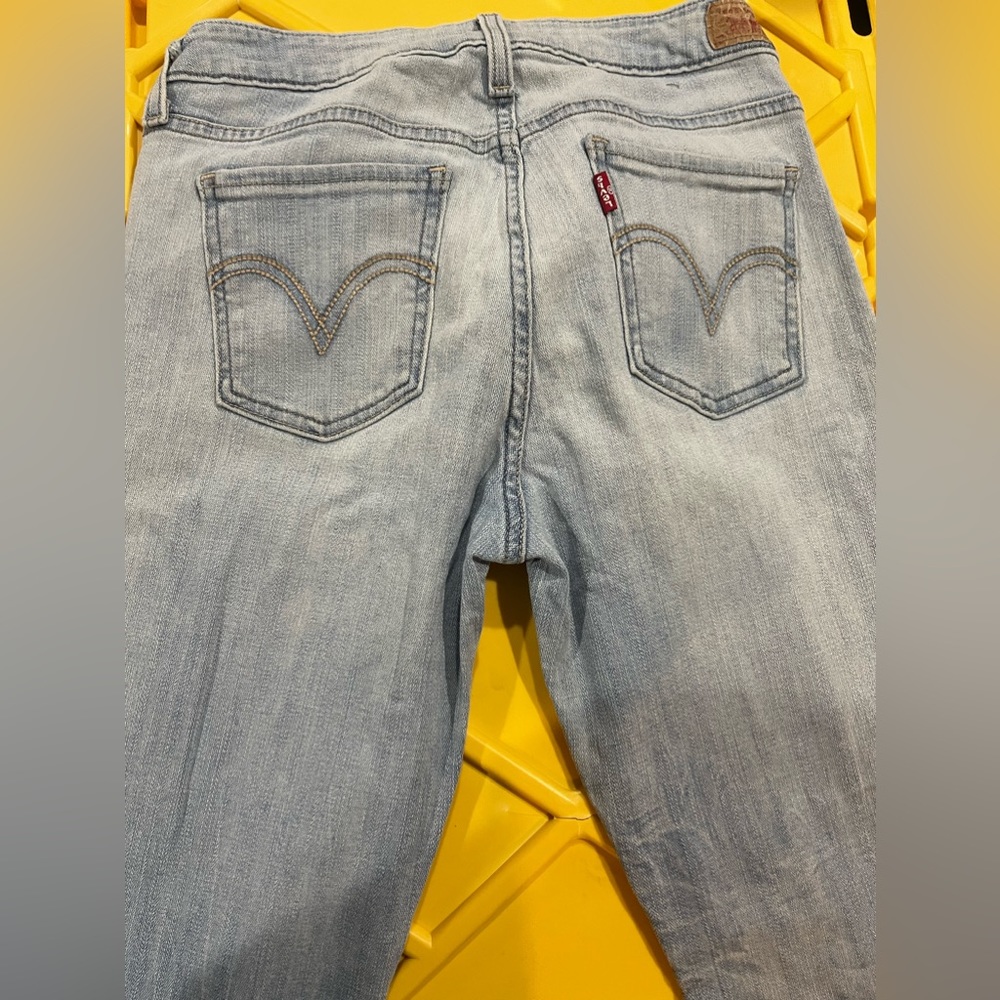 🚨PRICE DROP🚨Levi’s